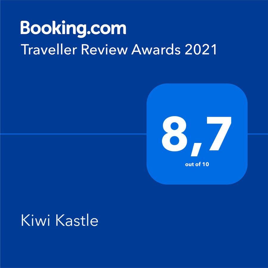 Aparthotel Kiwi Kastle Néa Fókaia Exteriér fotografie