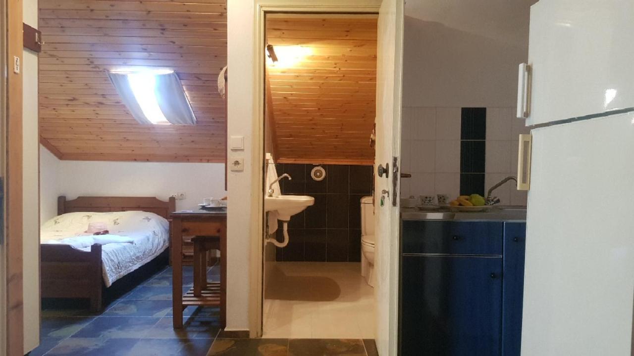 Aparthotel Kiwi Kastle Néa Fókaia Exteriér fotografie