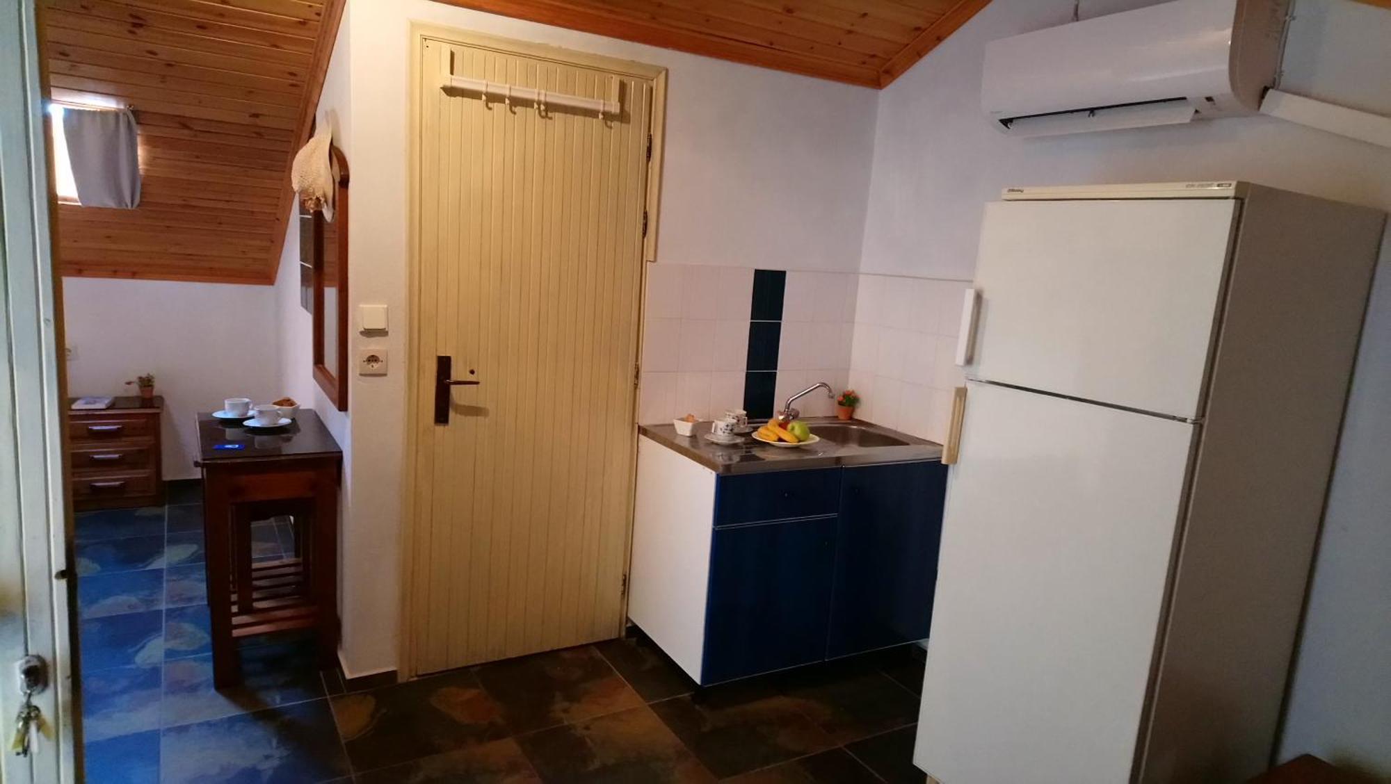Aparthotel Kiwi Kastle Néa Fókaia Exteriér fotografie